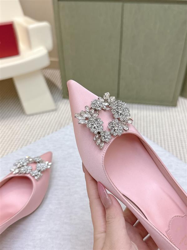 2025112717174175 310